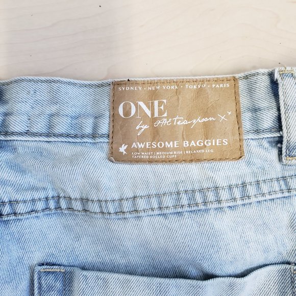 One Teaspoon Light Wash Destroyed Trashed Denim Jeans Sz 27 - Picture 8 of 14